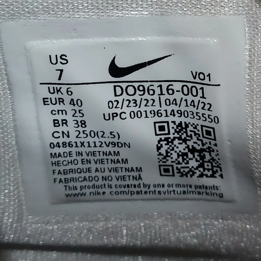 Kyrie Nike Infinity TB Promo Wolf Grey White Men's 7 DO9616-001‎